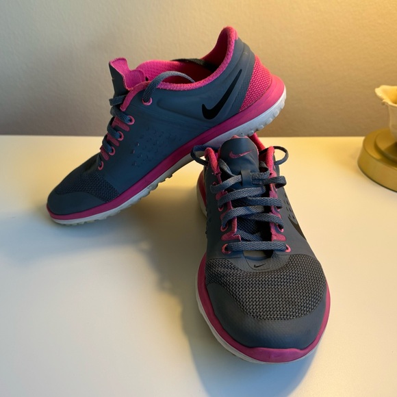 Nike Fitsole Lite Running Sneakers - Picture 2 of 15